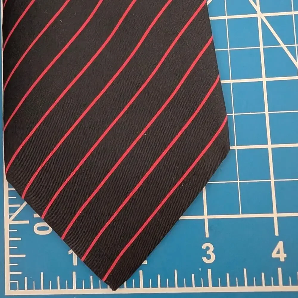 Vintage Hermès 100% Silk Men's Blue Tie With Red Stripes